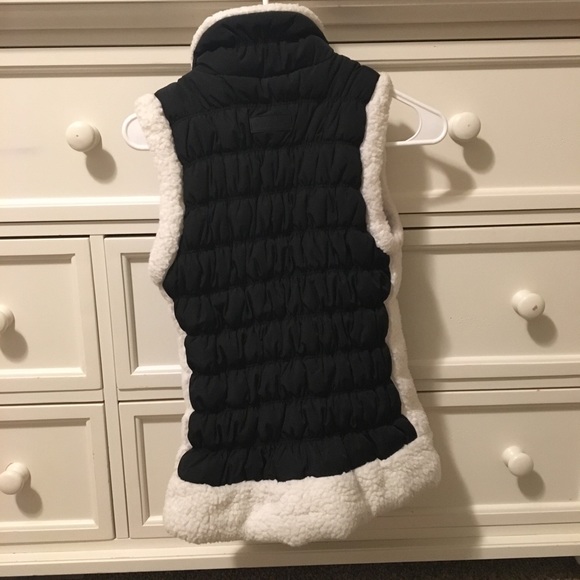 CALVIN KLEIN BLACK VEST - Picture 3 of 6